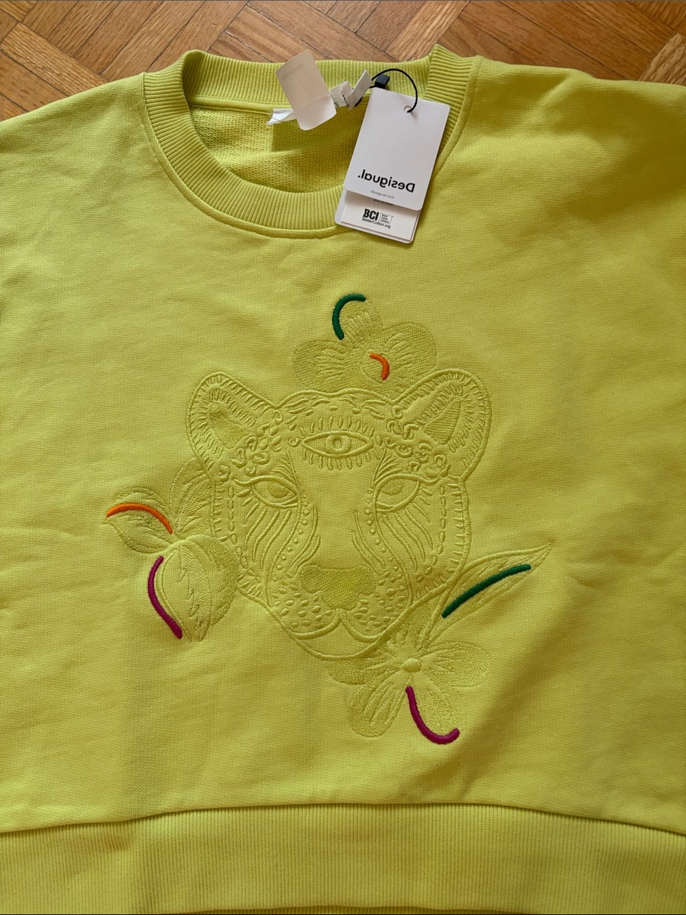 Desigual Graphic Cropped Sweatshirt - Picture 2 of 10